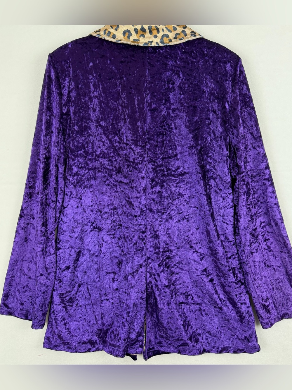 Spirit Halloween Adult Pimp Costume Men’s Large Suit Hat Jewelry Purple Velvet - Picture 7 of 11